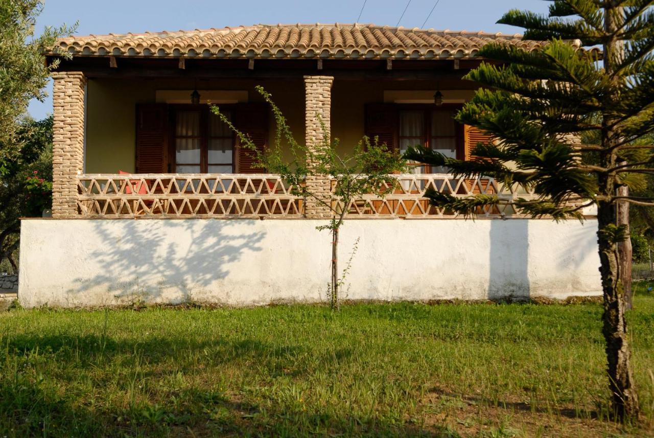 Lithies Farm Houses Vasilikos Exterior photo