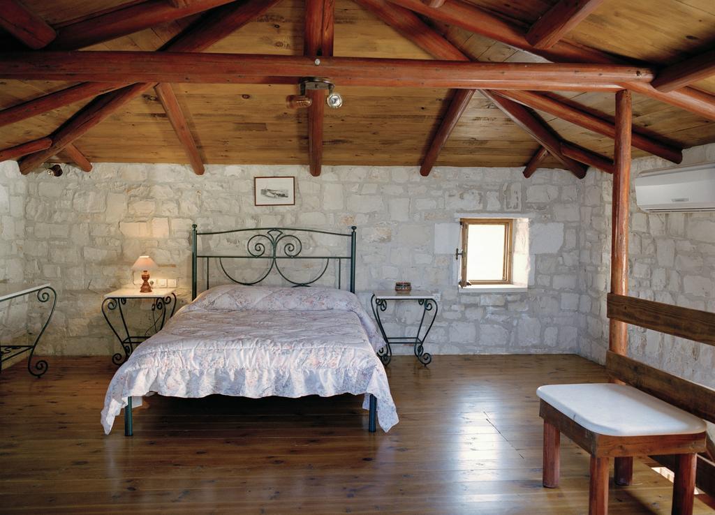 Lithies Farm Houses Vasilikos Exterior photo